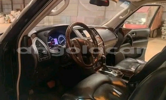 Comprar Usado Nissan Patrol Preto Carro em Camacupa em Bie