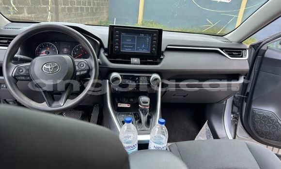 Comprar Usado Toyota RAV4 Outro Carro em Luanda em Luanda Province Comprar Usado Toyota RAV4 Outro Carro em Luanda em Luanda Province
