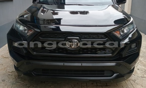 Comprar Usado Toyota RAV4 Preto Carro em Luanda em Luanda Province