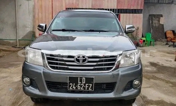 Comprar Usado Toyota Hilux Azul Carro em Leua em Moxico Comprar Usado Toyota Hilux Azul Carro em Leua em Moxico