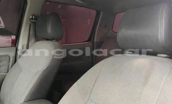 Comprar Usado Toyota Hilux Azul Carro em Leua em Moxico Comprar Usado Toyota Hilux Azul Carro em Leua em Moxico