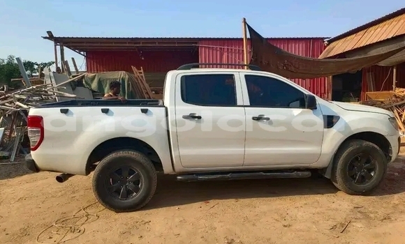 Comprar Usado Ford Ranger Branco Carro em Caconda em Huila Comprar Usado Ford Ranger Branco Carro em Caconda em Huila