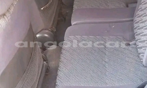 Buy Used Toyota RAV4 Blue Car in Cuito in Province of Bié Buy Used Toyota RAV4 Blue Car in Cuito in Province of Bié