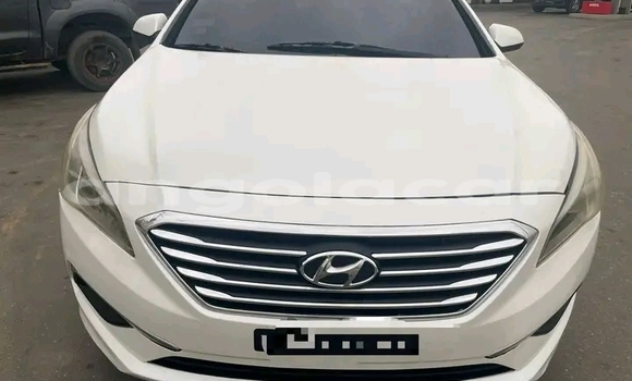 Acheter Occasion Voiture Hyundai Sonata Blanc à Luanda, Province de Luanda Acheter Occasion Voiture Hyundai Sonata Blanc à Luanda, Province de Luanda
