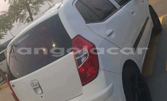 Acheter Occasion Voiture Hyundai i10 Blanc à Lobito, Benguela Acheter Occasion Voiture Hyundai i10 Blanc à Lobito, Benguela