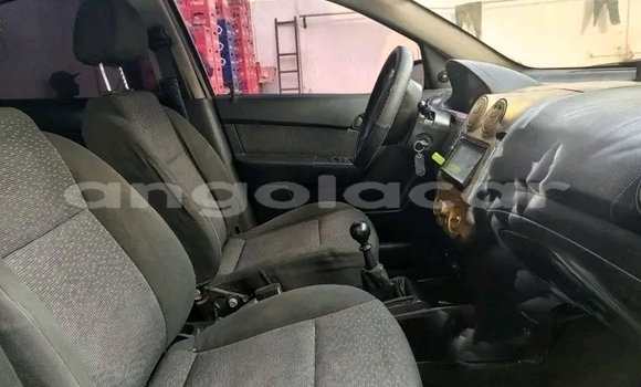 Comprar Usado Chevrolet Aveo Branco Carro em Lobito em Benguela Comprar Usado Chevrolet Aveo Branco Carro em Lobito em Benguela