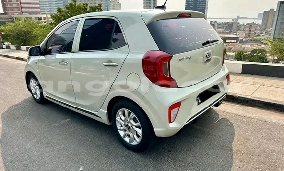 Comprar Usado Kia Morning Branco Carro em Leua em Moxico Comprar Usado Kia Morning Branco Carro em Leua em Moxico