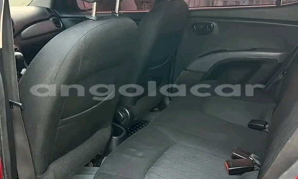 Buy Used Hyundai i10 Silver Car in Luanda in Luanda Province