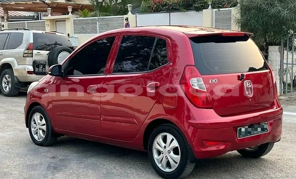 Comprar Usado Hyundai i10 Prata Carro em Luanda em Luanda Province Comprar Usado Hyundai i10 Prata Carro em Luanda em Luanda Province