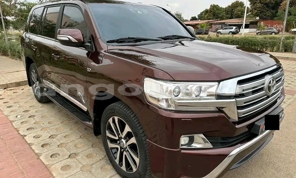 Comprar Usado Toyota Land Cruiser Outro Carro em Camacupa em Bie