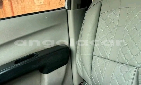 Comprar Usado Mitsubishi L200 Branco Carro em Huambo em Huambo Comprar Usado Mitsubishi L200 Branco Carro em Huambo em Huambo