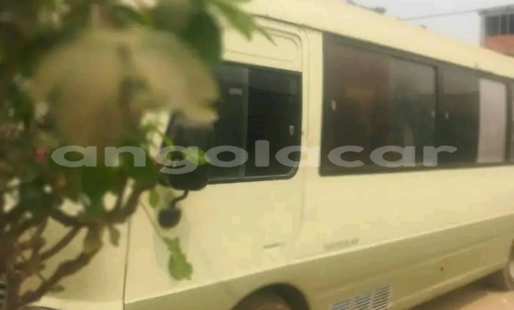 Comprar Usado Hyundai Cargo Outro Carro em Camacupa em Bie Comprar Usado Hyundai Cargo Outro Carro em Camacupa em Bie