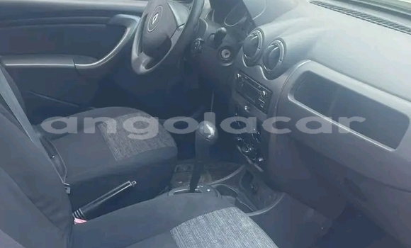 Buy Used Renault Duster White Car in Luanda in Luanda Province Buy Used Renault Duster White Car in Luanda in Luanda Province