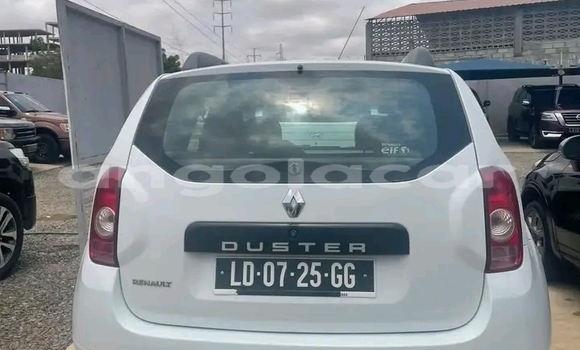 Buy Used Renault Duster White Car in Luanda in Luanda Province Buy Used Renault Duster White Car in Luanda in Luanda Province