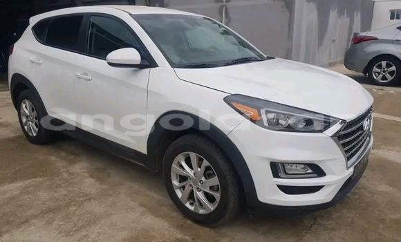 Comprar Usado Hyundai Tucson Branco Carro em Luanda em Luanda Province