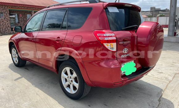 Comprar Usado Toyota RAV4 Vermelho Carro em Luanda em Luanda Province Comprar Usado Toyota RAV4 Vermelho Carro em Luanda em Luanda Province