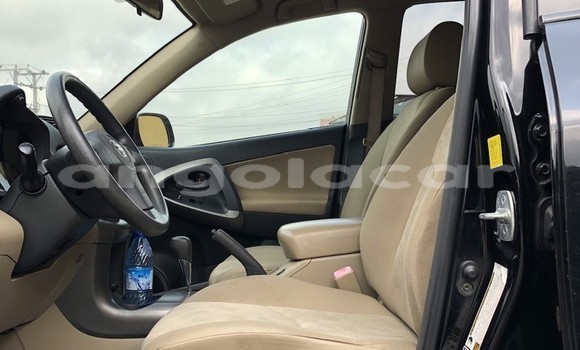 Buy Used Toyota RAV4 Silver Car in Luanda in Luanda Province Buy Used Toyota RAV4 Silver Car in Luanda in Luanda Province