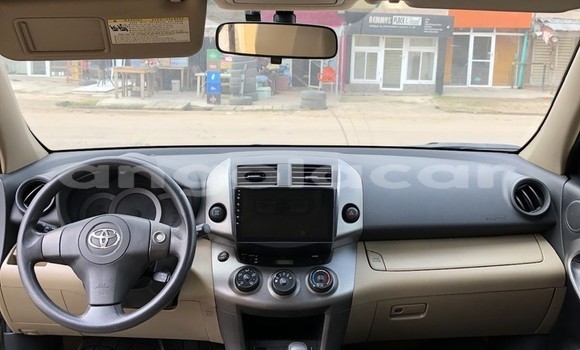 Buy Used Toyota RAV4 Silver Car in Luanda in Luanda Province Buy Used Toyota RAV4 Silver Car in Luanda in Luanda Province