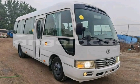Acheter Occasion Voiture Toyota Coaster Autre à Luanda, Province de Luanda Acheter Occasion Voiture Toyota Coaster Autre à Luanda, Province de Luanda
