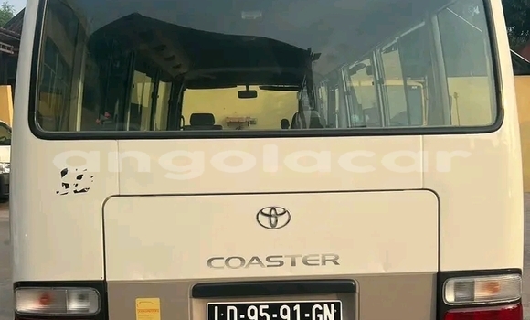 Acheter Occasion Voiture Toyota Coaster Autre à Luanda, Province de Luanda Acheter Occasion Voiture Toyota Coaster Autre à Luanda, Province de Luanda