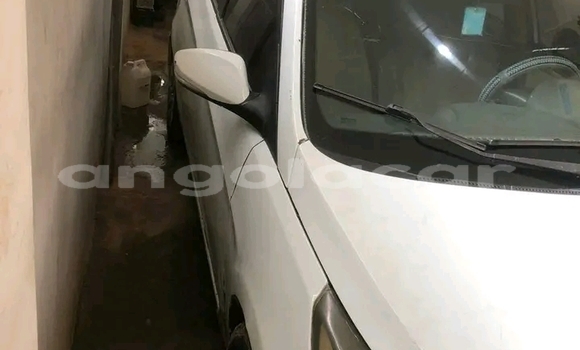 Comprar Usado Hyundai Accent Branco Carro em Leua em Moxico Comprar Usado Hyundai Accent Branco Carro em Leua em Moxico