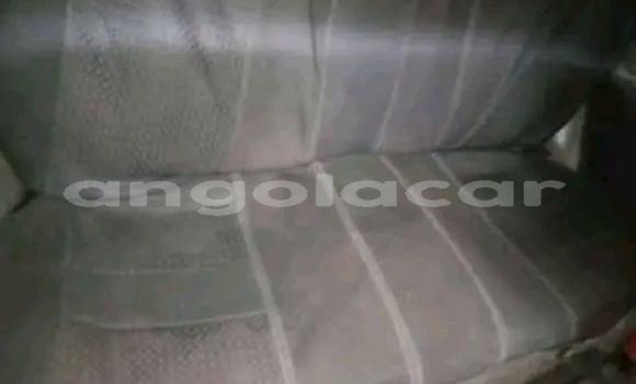 Comprar Usado Toyota Corolla Outro Carro em Huambo em Huambo Comprar Usado Toyota Corolla Outro Carro em Huambo em Huambo