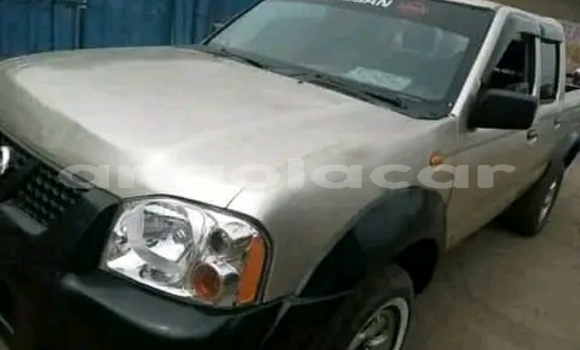 Comprar Usado Nissan Auster Outro Carro em Catabola em Bie Comprar Usado Nissan Auster Outro Carro em Catabola em Bie