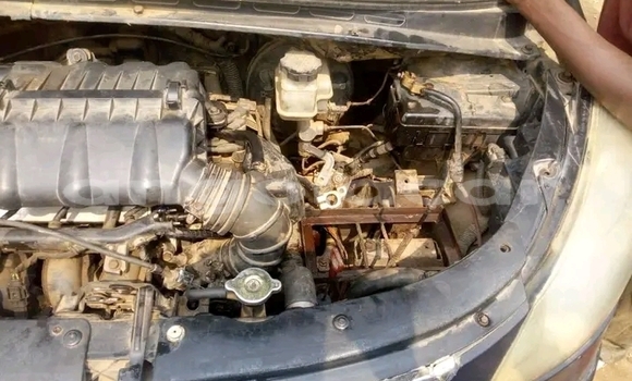 Comprar Usado Hyundai i10 Outro Carro em Kuito em Província do Bié Comprar Usado Hyundai i10 Outro Carro em Kuito em Província do Bié