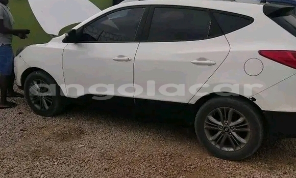 Comprar Usado Hyundai Tucson Branco Carro em Cazaje em Moxico Comprar Usado Hyundai Tucson Branco Carro em Cazaje em Moxico
