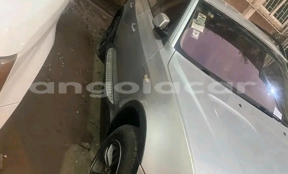 Comprar Usado BMW X3 Outro Carro em Camacupa em Bie Comprar Usado BMW X3 Outro Carro em Camacupa em Bie