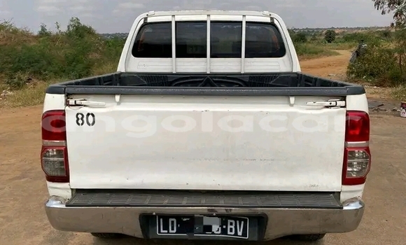 Comprar Usado Toyota Hilux Branco Carro em Lobito em Benguela Comprar Usado Toyota Hilux Branco Carro em Lobito em Benguela