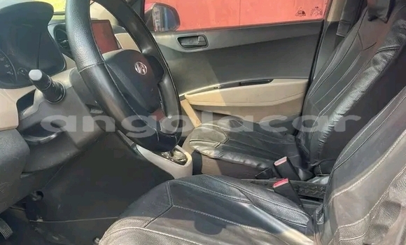 Comprar Usado Hyundai i10 Outro Carro em Kuito em Província do Bié Comprar Usado Hyundai i10 Outro Carro em Kuito em Província do Bié