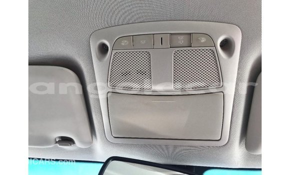 Comprar Importar Mercedes-Benz 250 Azul Carro em Import - Dubai em Bengo Province Comprar Importar Mercedes-Benz 250 Azul Carro em Import - Dubai em Bengo Province