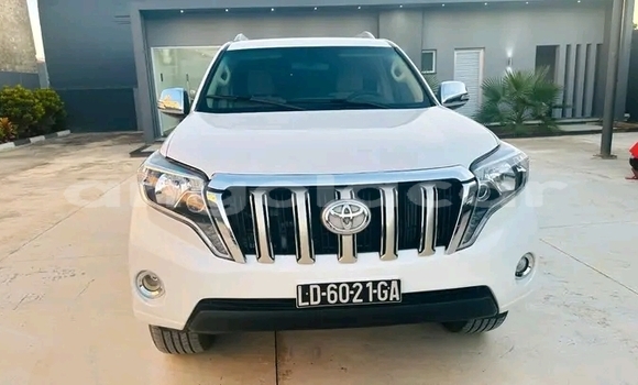 Comprar Usado Toyota Prado Branco Carro em Luanda em Luanda Province