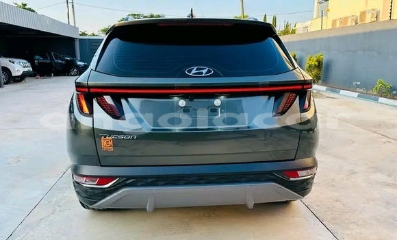 Buy Used Hyundai Tucson Silver Car in Luanda in Luanda Province Buy Used Hyundai Tucson Silver Car in Luanda in Luanda Province