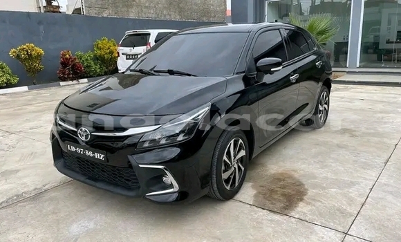 Acheter Occasion Voiture Toyota Starlet Noir à Luanda, Province de Luanda Acheter Occasion Voiture Toyota Starlet Noir à Luanda, Province de Luanda