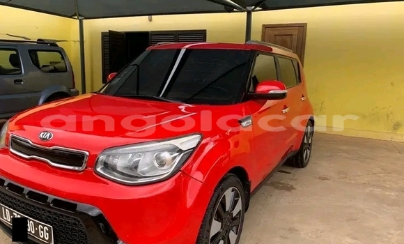 Acheter Occasion Voiture Kia Soul Rouge à Luanda, Province de Luanda Acheter Occasion Voiture Kia Soul Rouge à Luanda, Province de Luanda