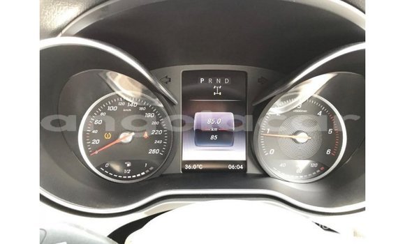 Comprar Importar Mercedes-Benz 250 Azul Carro em Import - Dubai em Bengo Province Comprar Importar Mercedes-Benz 250 Azul Carro em Import - Dubai em Bengo Province