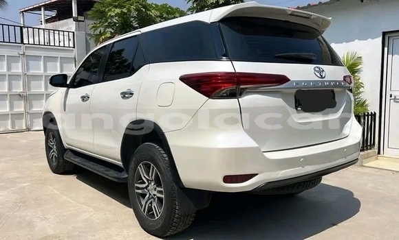Comprar Usado Toyota Fortuner Branco Carro em Luanda em Luanda Province Comprar Usado Toyota Fortuner Branco Carro em Luanda em Luanda Province