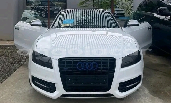 Acheter Occasion Voiture Audi A5 Blanc à Luanda, Province de Luanda