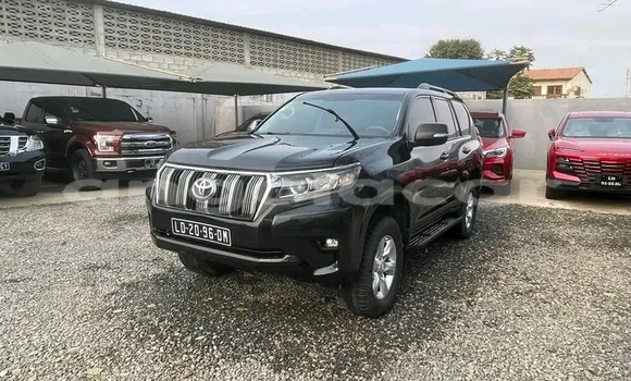 Acheter Occasion Voiture Toyota Prado Noir à Luanda, Province de Luanda Acheter Occasion Voiture Toyota Prado Noir à Luanda, Province de Luanda