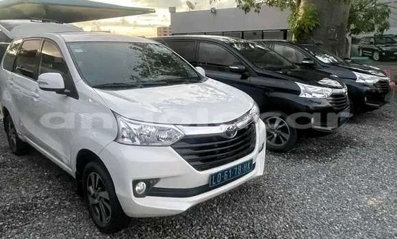 Comprar Usado Toyota Avanza Branco Carro em Luanda em Luanda Province Comprar Usado Toyota Avanza Branco Carro em Luanda em Luanda Province