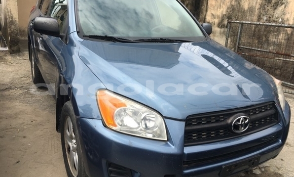Comprar Usado Toyota RAV4 Outro Carro em Luanda em Luanda Province