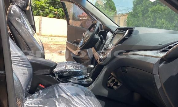 Buy Used Hyundai Santa Fe Other Car in Luanda in Luanda Province Buy Used Hyundai Santa Fe Other Car in Luanda in Luanda Province