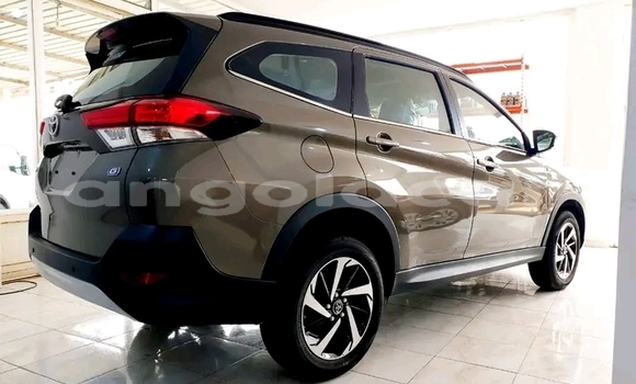 Buy Used Toyota Rush Brown Car in Luanda in Luanda Province Buy Used Toyota Rush Brown Car in Luanda in Luanda Province