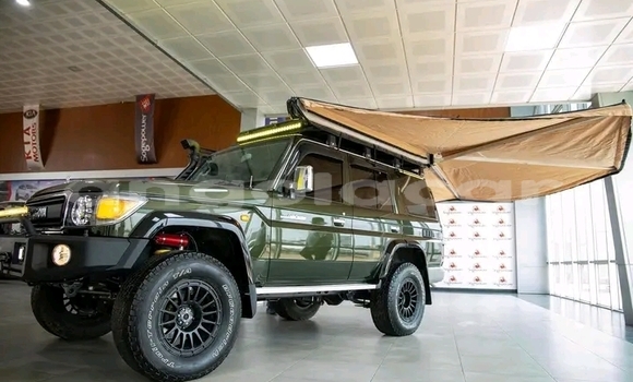 Buy Used Toyota Land Cruiser Other Car in Luanda in Luanda Province Buy Used Toyota Land Cruiser Other Car in Luanda in Luanda Province