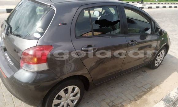 Comprar Usado Toyota Yaris Prata Carro em Luanda em Luanda Province Comprar Usado Toyota Yaris Prata Carro em Luanda em Luanda Province