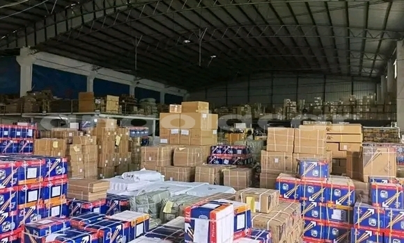 Buy Used Bajaj Qute White Car in Luanda in Luanda Province Buy Used Bajaj Qute White Car in Luanda in Luanda Province