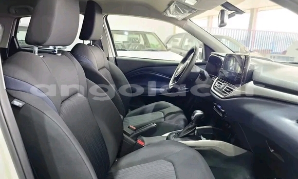 Comprar Usado Suzuki Baleno Branco Carro em Luanda em Luanda Province Comprar Usado Suzuki Baleno Branco Carro em Luanda em Luanda Province