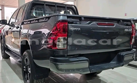 Acheter Occasion Voiture Toyota Hilux Noir à Luanda, Province de Luanda Acheter Occasion Voiture Toyota Hilux Noir à Luanda, Province de Luanda